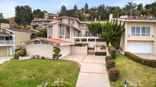 2524 Via Sanchez, Palos Verdes Estates, California 90274, 4 Bedrooms Bedrooms, ,3 BathroomsBathrooms,Residential,Sold,Via Sanchez,PV17121666