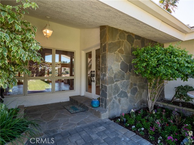 26 Middleridge Lane, Rolling Hills, California 90274, 4 Bedrooms Bedrooms, ,1 BathroomBathrooms,Residential,Sold,Middleridge,SB21013293