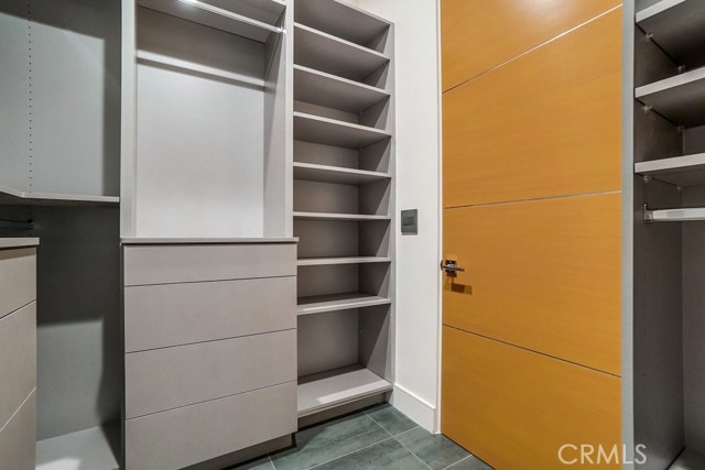 521 Helberta Avenue, Redondo Beach, California 90277, 4 Bedrooms Bedrooms, ,3 BathroomsBathrooms,Residential,Sold,Helberta,SB19088015