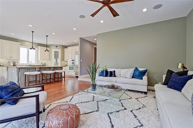 3524 Laurel Avenue, Manhattan Beach, California 90266, 5 Bedrooms Bedrooms, ,2 BathroomsBathrooms,Residential,Sold,Laurel,SB17280201