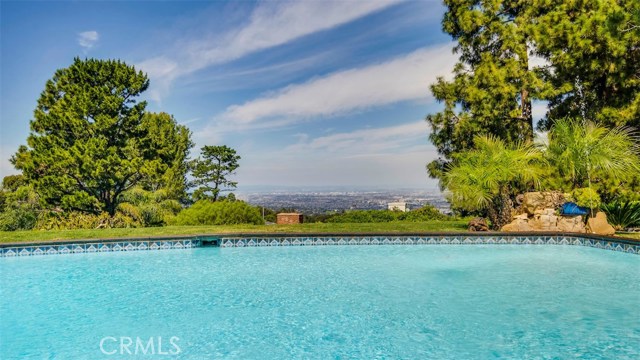 24 Caballeros Road, Rolling Hills, California 90274, 4 Bedrooms Bedrooms, ,4 BathroomsBathrooms,Residential,Sold,Caballeros,PV17076437