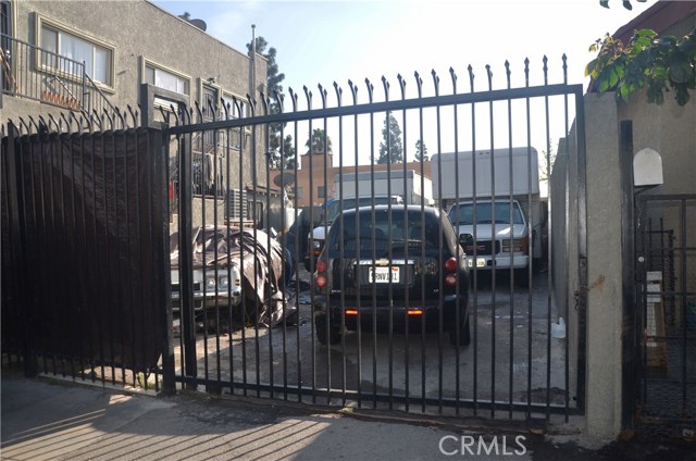 Broadway, 90037, ,For Sale,Broadway,MB20182896