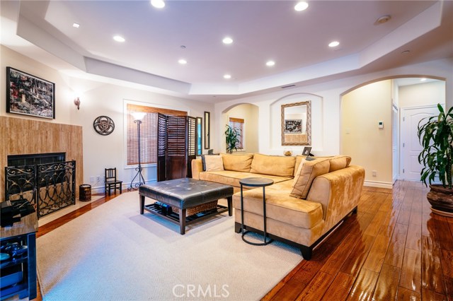 1917 Perry Avenue, Redondo Beach, California 90278, 4 Bedrooms Bedrooms, ,2 BathroomsBathrooms,Residential,Sold,Perry,SB17143965