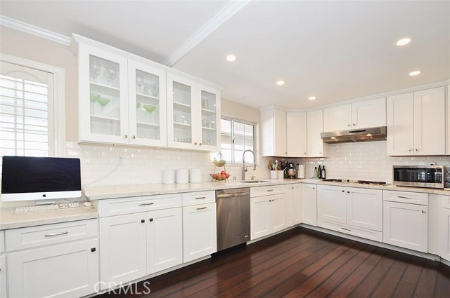 1610 Stanford Avenue, Redondo Beach, California 90278, 3 Bedrooms Bedrooms, ,2 BathroomsBathrooms,Residential,Sold,Stanford,SB18293748