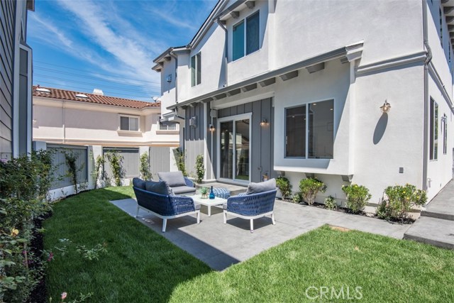 2104 Harriman Lane, Redondo Beach, California 90278, 4 Bedrooms Bedrooms, ,3 BathroomsBathrooms,Residential,Sold,Harriman,PV18101088