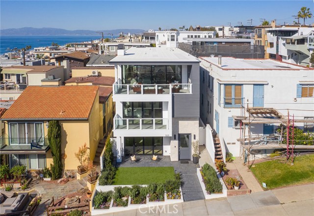 323 25th Street, Manhattan Beach, California 90266, 5 Bedrooms Bedrooms, ,2 BathroomsBathrooms,Residential,Sold,25th,SB20230938