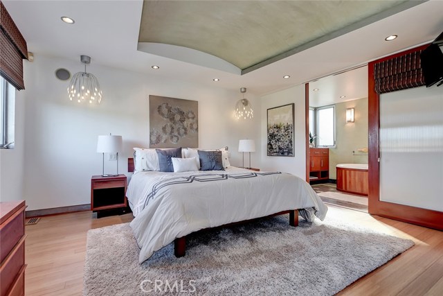 794 27th Street, Manhattan Beach, California 90266, 5 Bedrooms Bedrooms, ,3 BathroomsBathrooms,Residential,Sold,27th,SB20032410