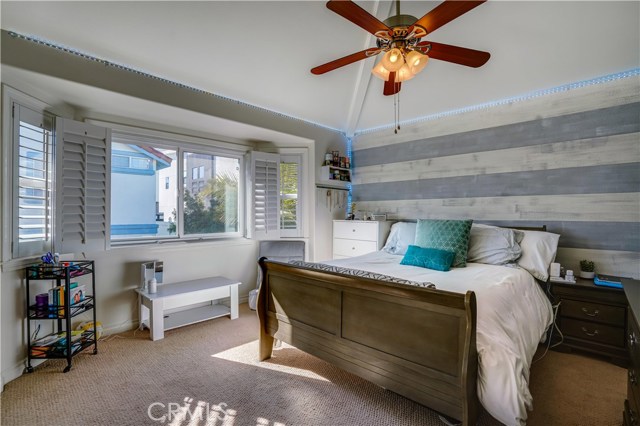 2208 Huntington Lane, Redondo Beach, California 90278, 4 Bedrooms Bedrooms, ,2 BathroomsBathrooms,Residential,Sold,Huntington,SB21022520