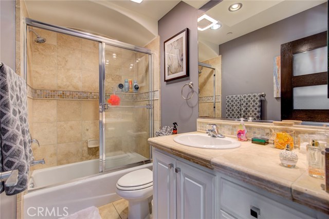 2803 190th Street, Redondo Beach, California 90278, 3 Bedrooms Bedrooms, ,3 BathroomsBathrooms,Residential,Sold,190th,SB20248119