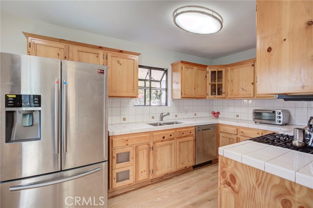 2511 Spreckels Lane, Redondo Beach, California 90278, 3 Bedrooms Bedrooms, ,2 BathroomsBathrooms,Residential,Sold,Spreckels,SB19085643