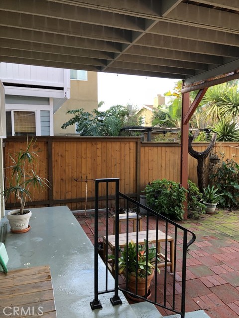 1215 20th Street, Hermosa Beach, California 90254, 4 Bedrooms Bedrooms, ,2 BathroomsBathrooms,Residential,Sold,20th,TR19013511