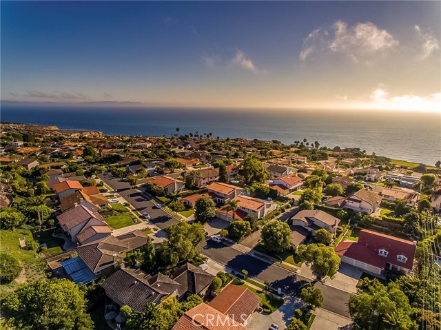 30032 Via Rivera, Rancho Palos Verdes, California 90275, 5 Bedrooms Bedrooms, ,2 BathroomsBathrooms,Residential,Sold,Via Rivera,PV20157784