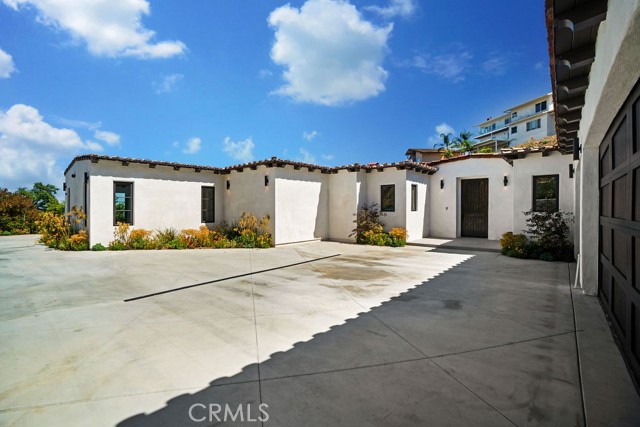 2950 Crownview Drive, Rancho Palos Verdes, California 90275, 4 Bedrooms Bedrooms, ,4 BathroomsBathrooms,Residential,Sold,Crownview,SB21101480