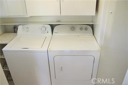 Laundry photo from lease listing