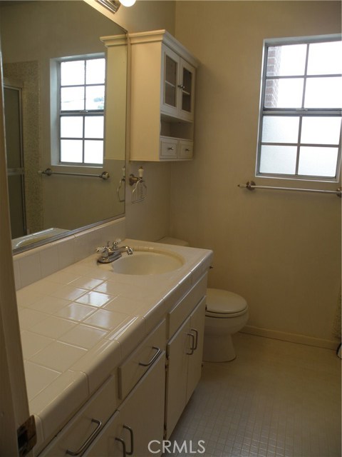 1151 Harkness Street, Manhattan Beach, California 90266, 3 Bedrooms Bedrooms, ,1 BathroomBathrooms,Residential,Sold,Harkness,SB17278318
