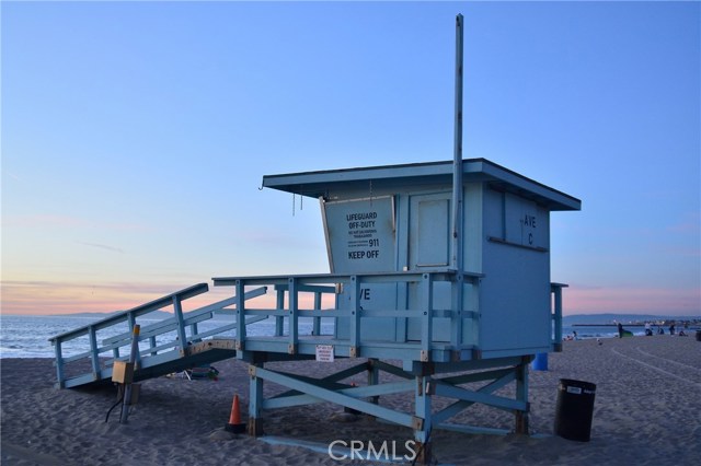 2103 Perry Avenue, Redondo Beach, California 90278, 3 Bedrooms Bedrooms, ,3 BathroomsBathrooms,Residential,Sold,Perry,SB19103144