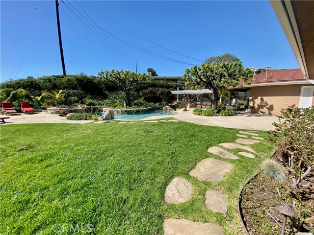 2330 Daladier Drive, Rancho Palos Verdes, California 90275, 5 Bedrooms Bedrooms, ,4 BathroomsBathrooms,Residential,Sold,Daladier,PV20039717