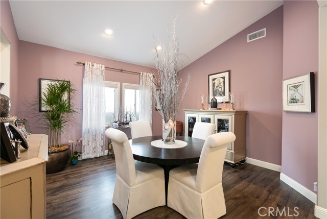 231 Helberta Avenue, Redondo Beach, California 90277, 4 Bedrooms Bedrooms, ,2 BathroomsBathrooms,Residential,Sold,Helberta,SB19006970