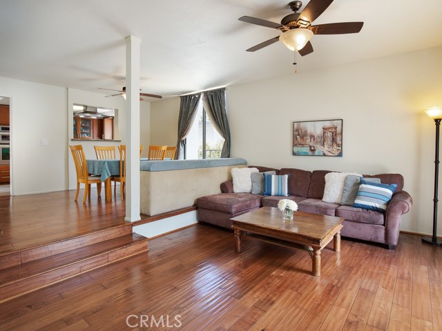 2115 Farrell Avenue, Redondo Beach, California 90278, 3 Bedrooms Bedrooms, ,1 BathroomBathrooms,Residential,Sold,Farrell,SB18148131