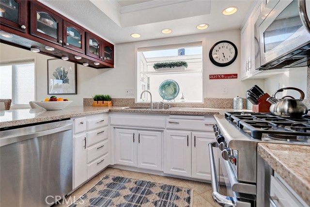 115 Lucia Avenue, Redondo Beach, California 90277, 3 Bedrooms Bedrooms, ,2 BathroomsBathrooms,Residential,Sold,Lucia,SB19163942