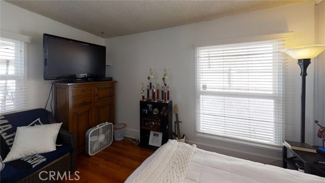 1915 Condon Avenue, Redondo Beach, California 90278, 3 Bedrooms Bedrooms, ,2 BathroomsBathrooms,Residential,Sold,Condon,SB20072955