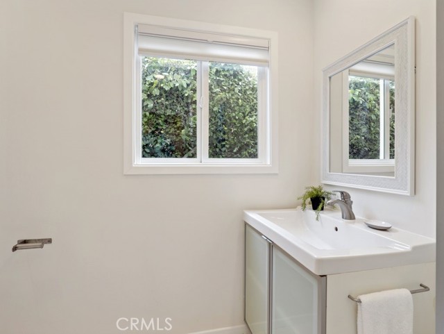 3 Bed Home for Sale in Calabasas, California