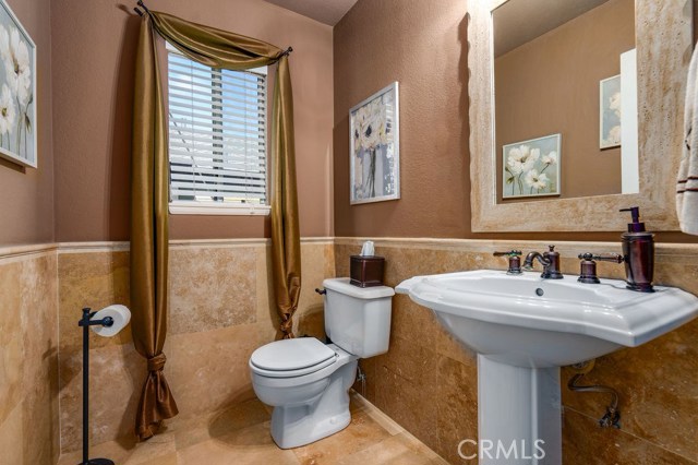 202 Helberta Avenue, Redondo Beach, California 90277, 3 Bedrooms Bedrooms, ,2 BathroomsBathrooms,Residential,Sold,Helberta,SB20063398