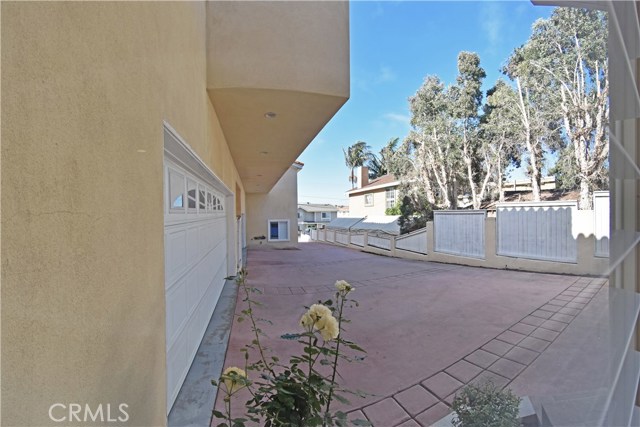2010 Speyer Lane, Redondo Beach, California 90278, 4 Bedrooms Bedrooms, ,3 BathroomsBathrooms,Residential,Sold,Speyer,SB19176362