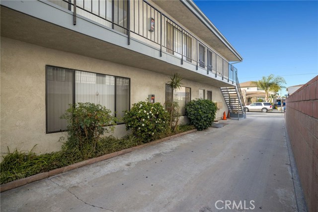 Income Home for Sale in Hawthorne, California