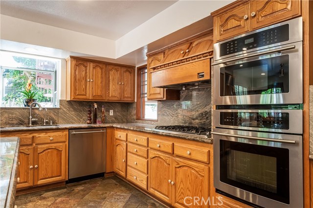 Stainless appliances inc. Subzero fridge.
