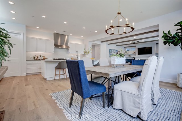 1900 Lynngrove Drive, Manhattan Beach, California 90266, 5 Bedrooms Bedrooms, ,2 BathroomsBathrooms,Residential,Sold,Lynngrove,SB21039108