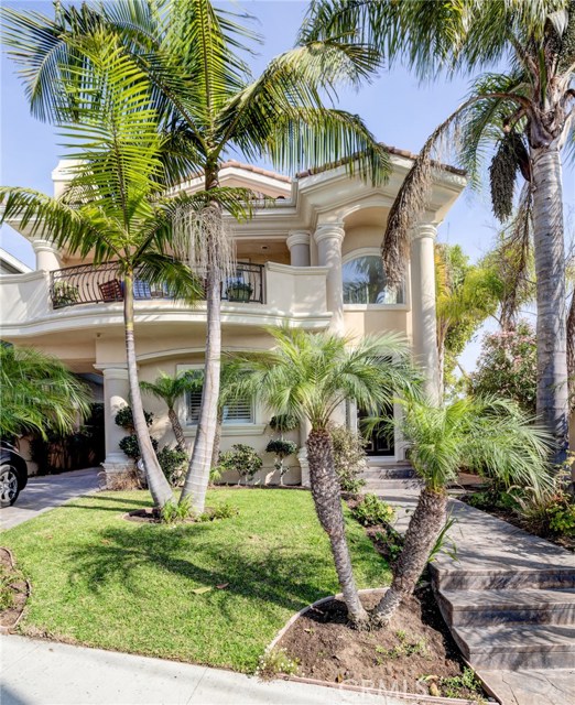 228 Juanita Avenue, Redondo Beach, California 90277, 4 Bedrooms Bedrooms, ,2 BathroomsBathrooms,Residential,Sold,Juanita,SB20139705