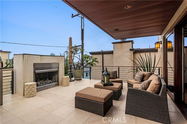 entertain all day and night