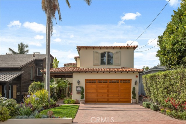 717 29th Street, Manhattan Beach, California 90266, 5 Bedrooms Bedrooms, ,4 BathroomsBathrooms,Residential,Sold,29th,SB21147466