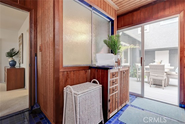 838 16th Street, Hermosa Beach, California 90254, 3 Bedrooms Bedrooms, ,1 BathroomBathrooms,Residential,Sold,16th,SB19108845