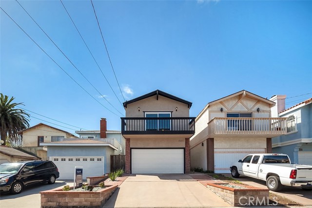 1141 Stanford Avenue, Redondo Beach, California 90278, 3 Bedrooms Bedrooms, ,2 BathroomsBathrooms,Residential,Sold,Stanford,PV17041183