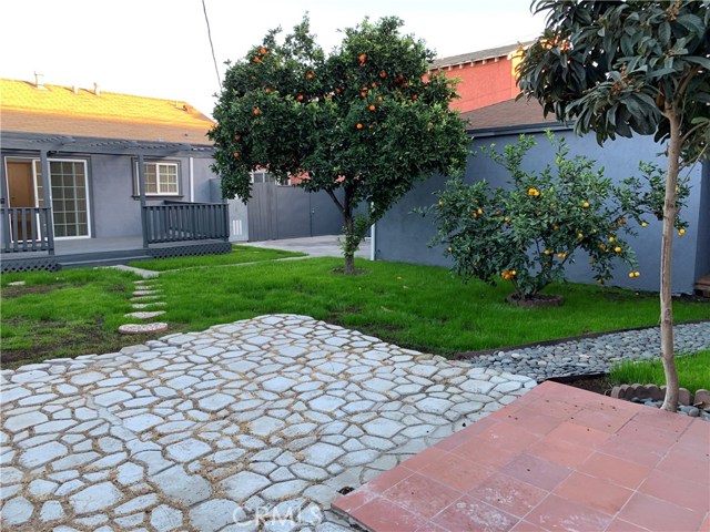 3 Bed Home for Sale in Los Angeles, California