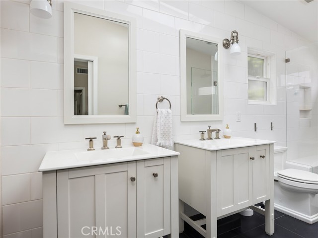 2204 Ardmore Avenue, Manhattan Beach, California 90266, 3 Bedrooms Bedrooms, ,2 BathroomsBathrooms,Residential,Sold,Ardmore,SB21089811