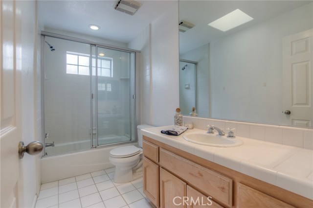 128 Broadway, Redondo Beach, California 90277, 3 Bedrooms Bedrooms, ,2 BathroomsBathrooms,Residential,Sold,Broadway,SB18062496