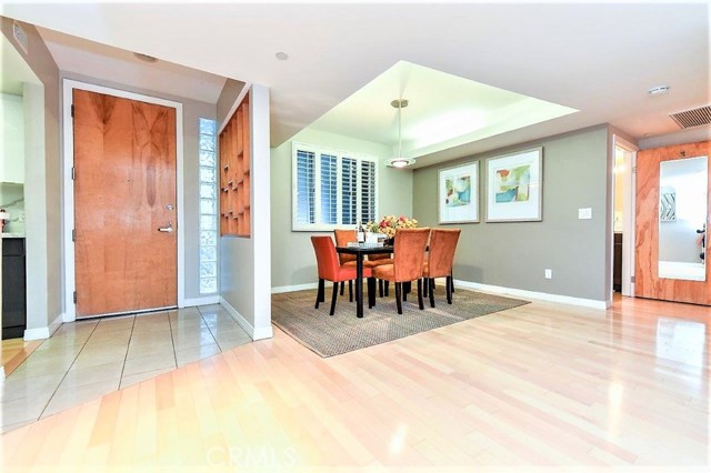 2 Bed Home for Sale in Los Angeles, California