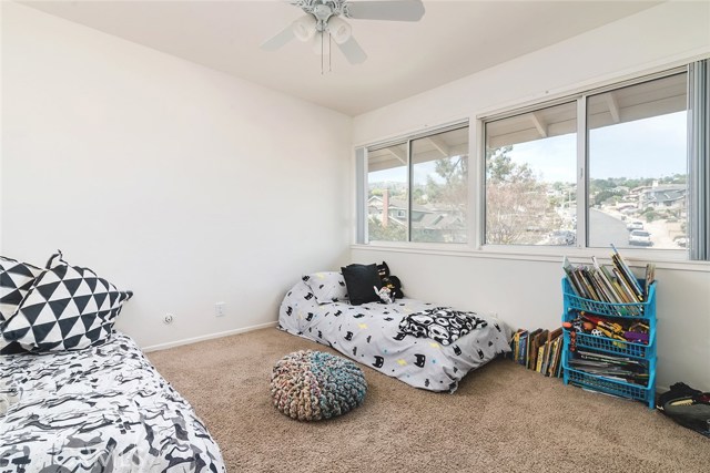 28624 Montereina Drive, Rancho Palos Verdes, California 90275, 5 Bedrooms Bedrooms, ,1 BathroomBathrooms,Residential,Sold,Montereina,SB19125564