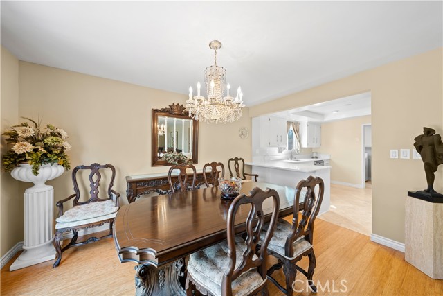 400 Faye Lane, Redondo Beach, California 90277, 4 Bedrooms Bedrooms, ,2 BathroomsBathrooms,Residential,Sold,Faye,SB21058245