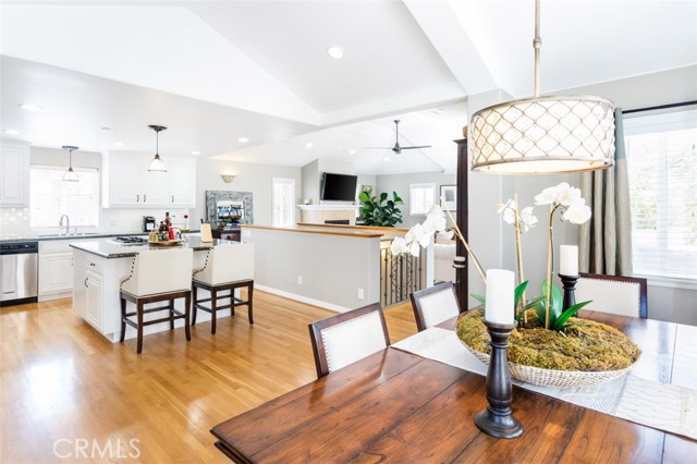 506 11th Street, Hermosa Beach, California 90254, 3 Bedrooms Bedrooms, ,2 BathroomsBathrooms,Residential,Sold,11th,SB19039809