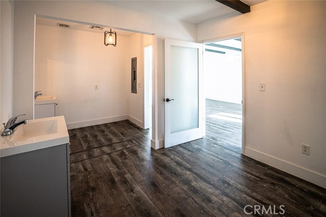 Main, ,Commercial,For Sale,Main,IV20183508