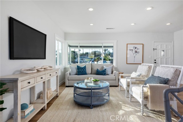 2108 Blossom Court, Redondo Beach, California 90278, 4 Bedrooms Bedrooms, ,2 BathroomsBathrooms,Residential,Sold,Blossom,PV21013115
