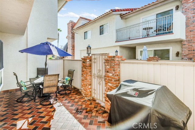 1219 Catalina Avenue, Redondo Beach, California 90277, 4 Bedrooms Bedrooms, ,1 BathroomBathrooms,Residential,Sold,Catalina,PV19273990