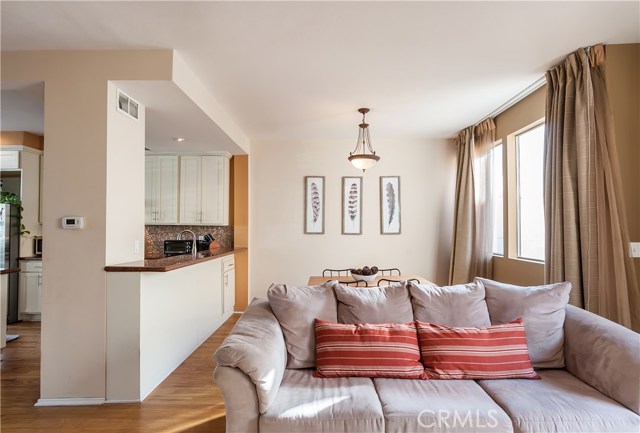 501 Herondo Street, Hermosa Beach, California 90254, 3 Bedrooms Bedrooms, ,2 BathroomsBathrooms,Residential,Sold,Herondo,SB18003638