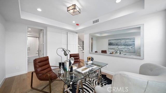 1902 Mathews Ave, Redondo Beach, California 90278, 5 Bedrooms Bedrooms, ,5 BathroomsBathrooms,Residential,Sold,Mathews Ave,PV21055104