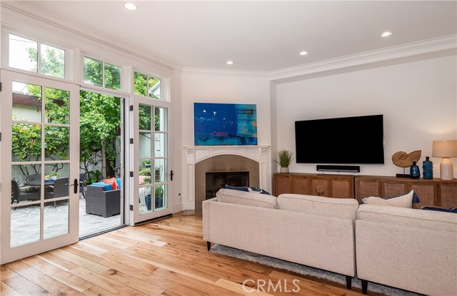 2916 Palm Avenue, Manhattan Beach, California 90266, 5 Bedrooms Bedrooms, ,4 BathroomsBathrooms,Residential,Sold,Palm,SB19125651