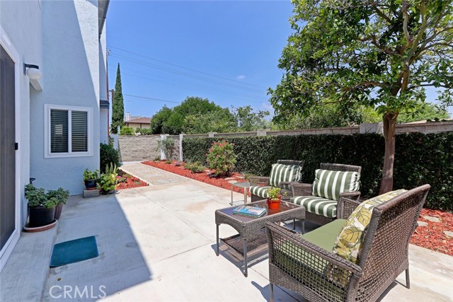 2103 Bataan Road, Redondo Beach, California 90278, 3 Bedrooms Bedrooms, ,2 BathroomsBathrooms,Residential,Sold,Bataan,SB17145810